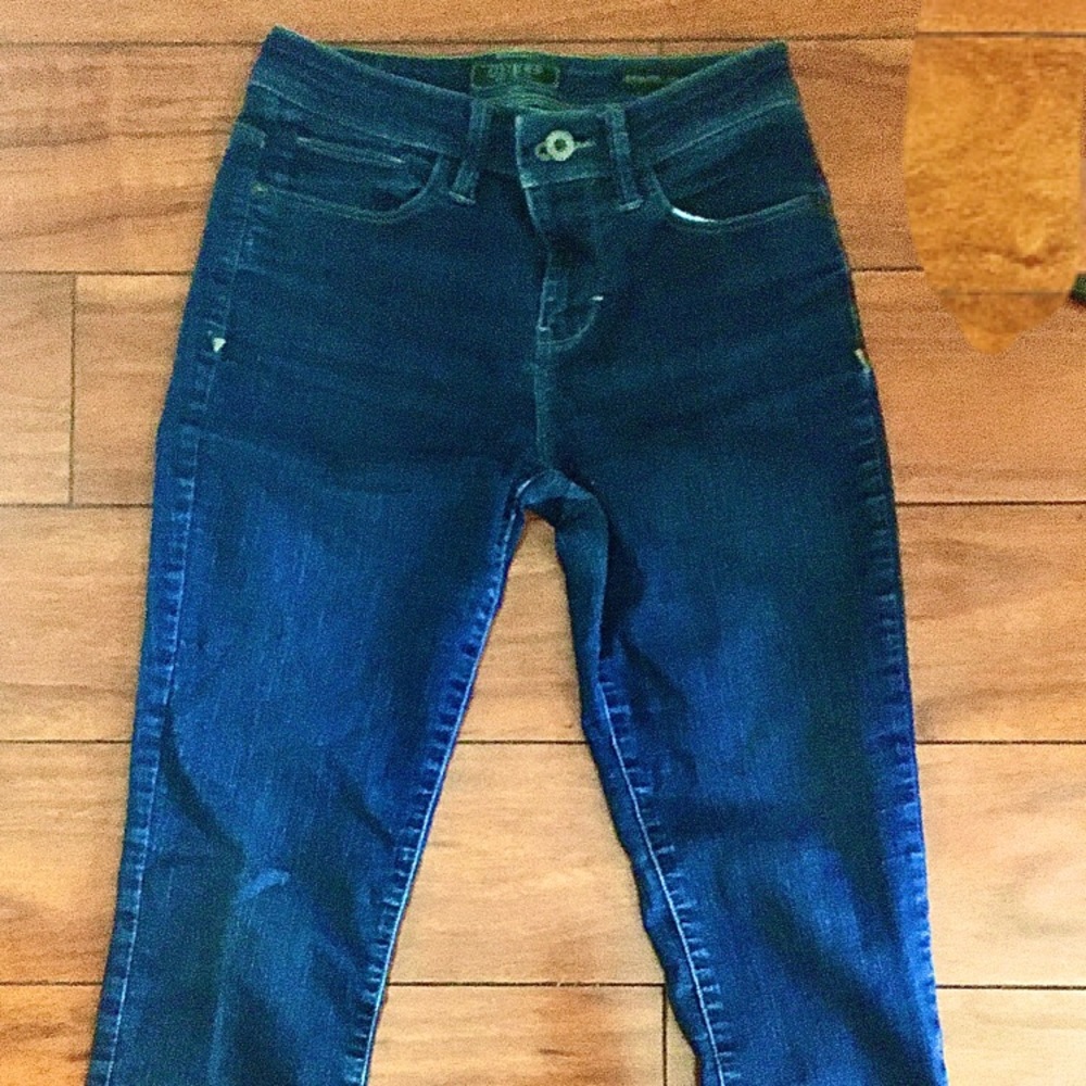 Guess Authentic Women’s Jeans Size 2